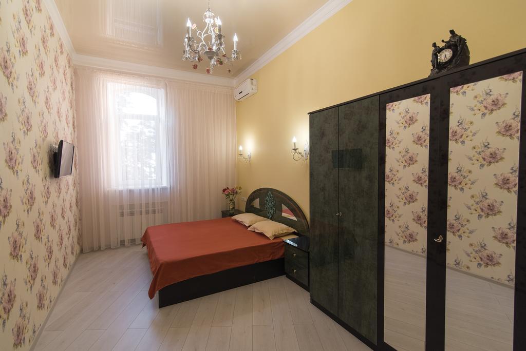 Vip Apartment In The Very Center Of Odessa With Sea View Bagian luar foto